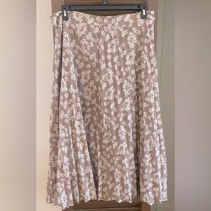 Ditsy Camel Floral Crepe Pleated Zip Up Skirt | Sz XL